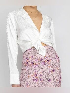 RESA The Perfect Blouse.